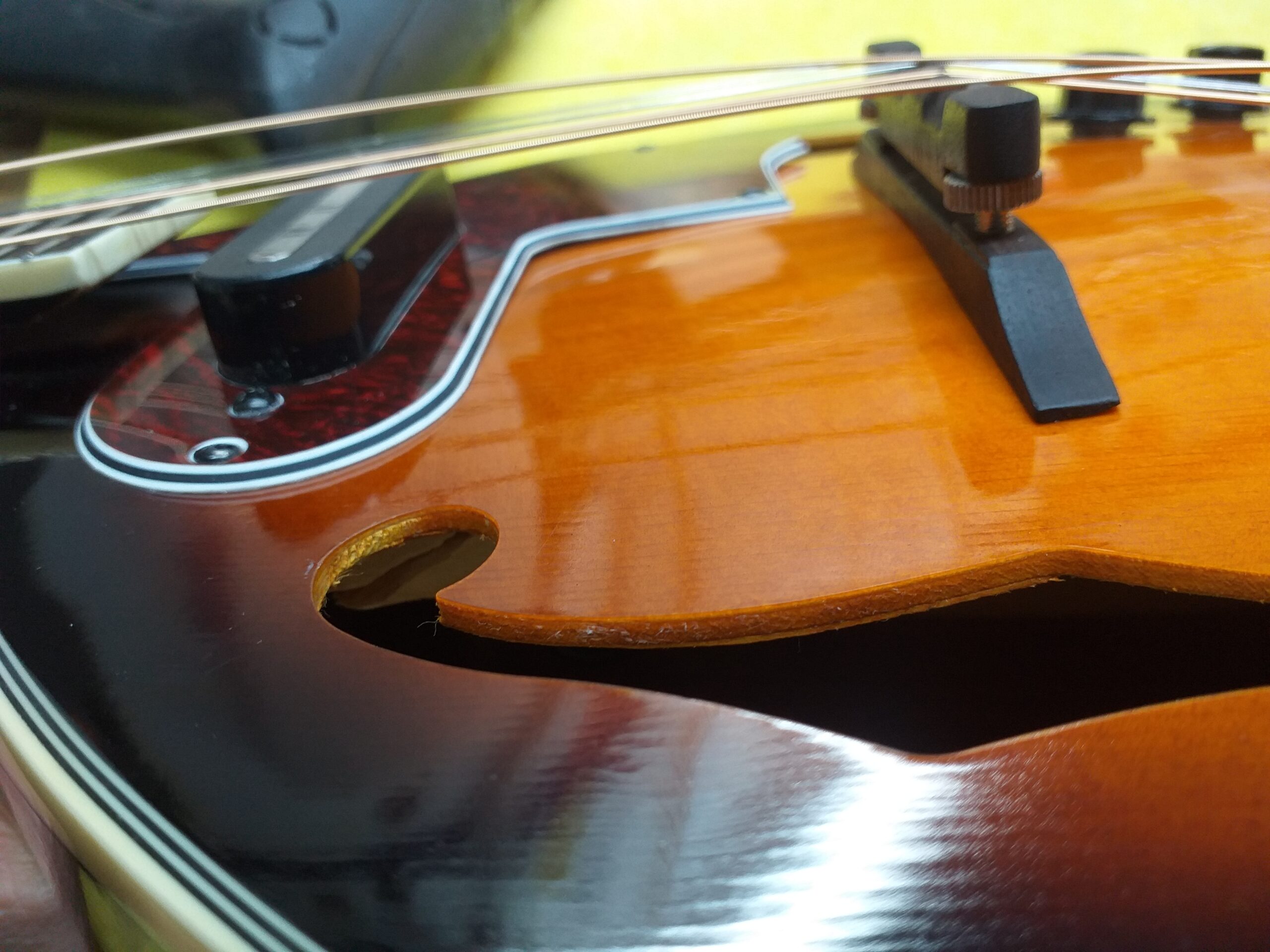 reparación de instrumentos de cuerda